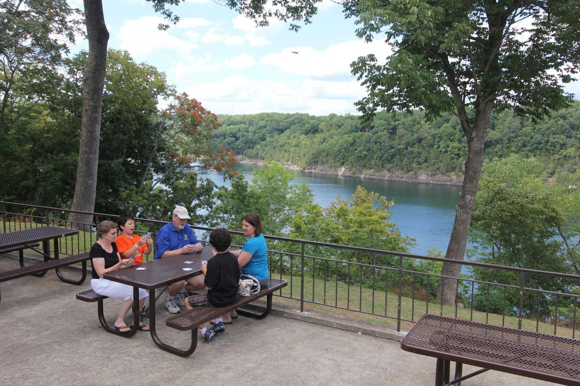 Lake Cumberland State Resort Park Jamestown Kültér fotó